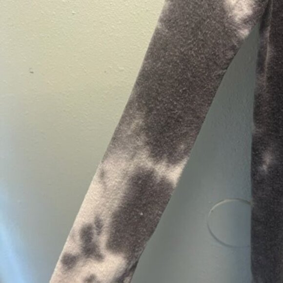 Crepas Gray & White Tie-Dye Open Front long Cardigan, long sleeves, pockets - Picture 9 of 10